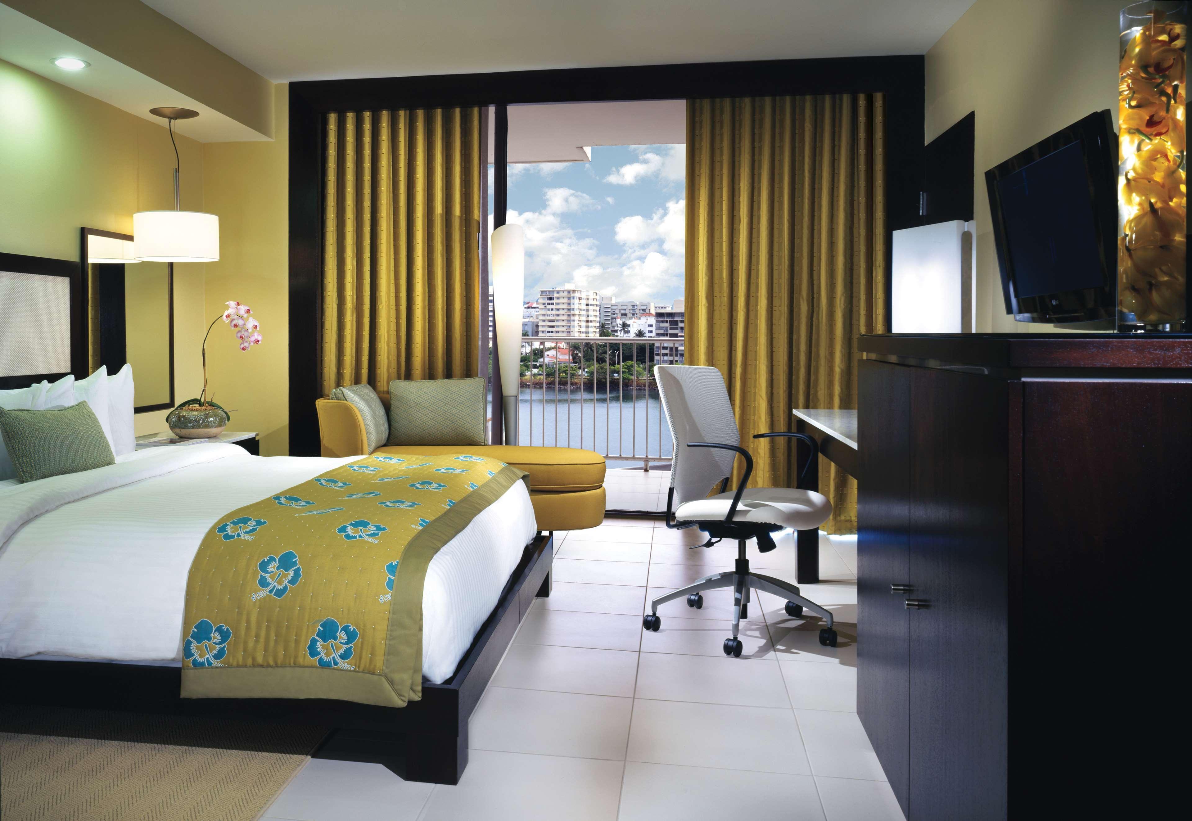 The Condado Plaza Hilton Hotel San Juan Room photo
